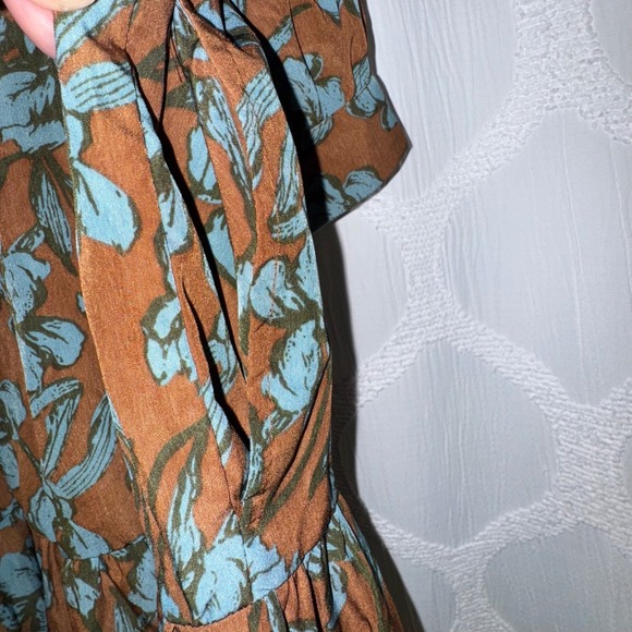 ENTRO Dress Babydoll Brown Blue Ditsy Floral Size Medium -New- - Picture 13 of 16